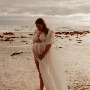 Co and Ry - Illoura Gown | Honey